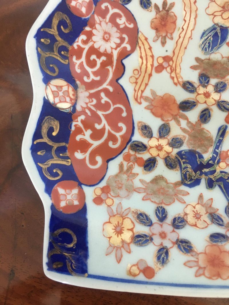 Unusual imari Style Fan Shaped Plate - Image 4